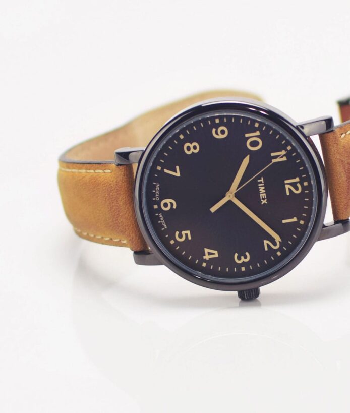 Men's Leather Strap Watch - Image 2